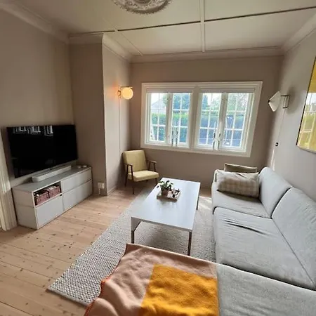 Βίλα 3 Bedroom Full House - Close To Ons & Centrum *